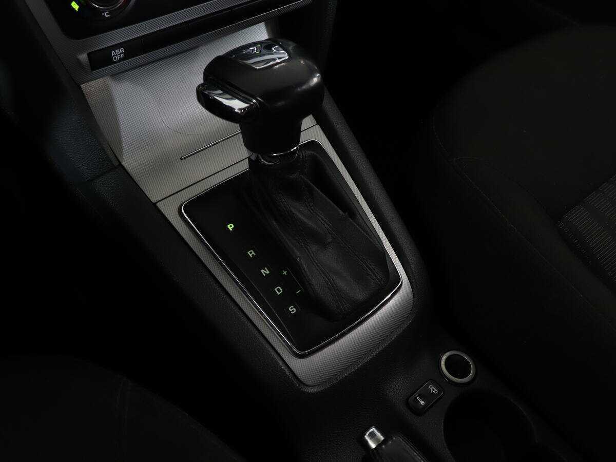 Skoda Octavia 2013 года с пробегом. Фото: #16