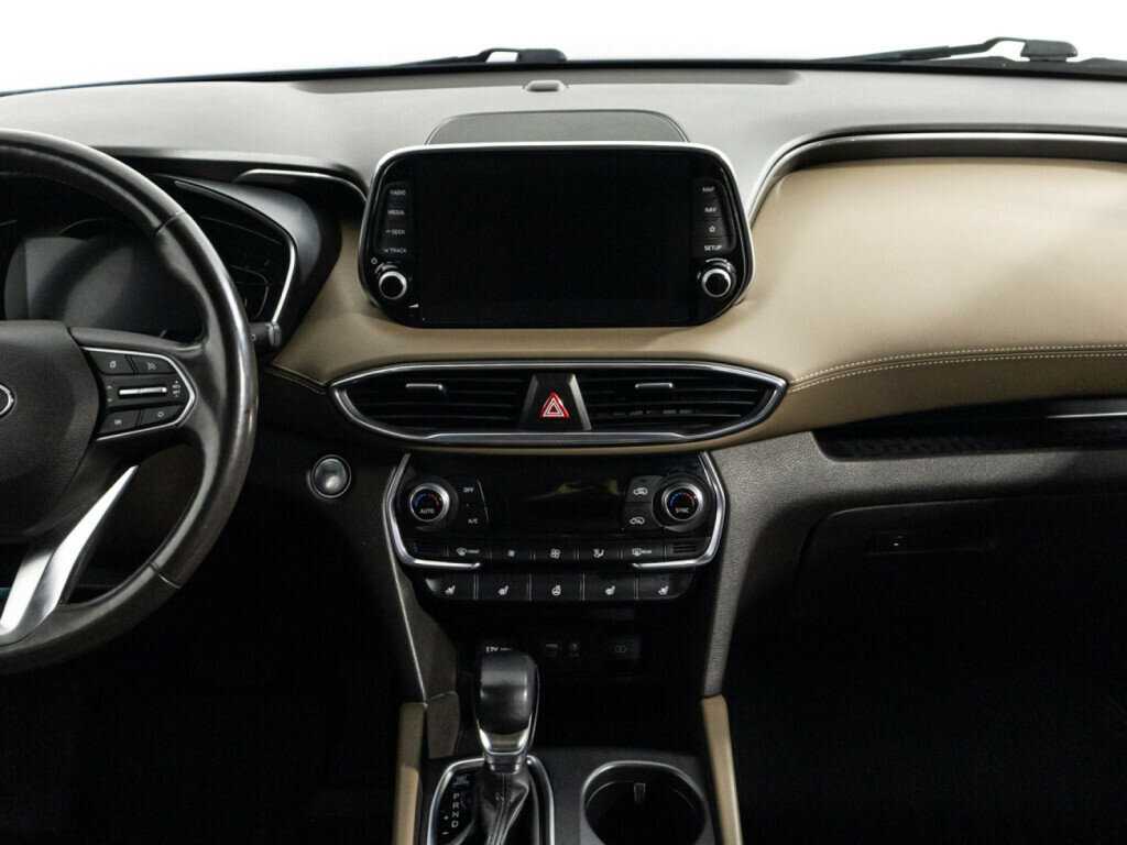 Hyundai Santa Fe 2019 года с пробегом. Фото: #13