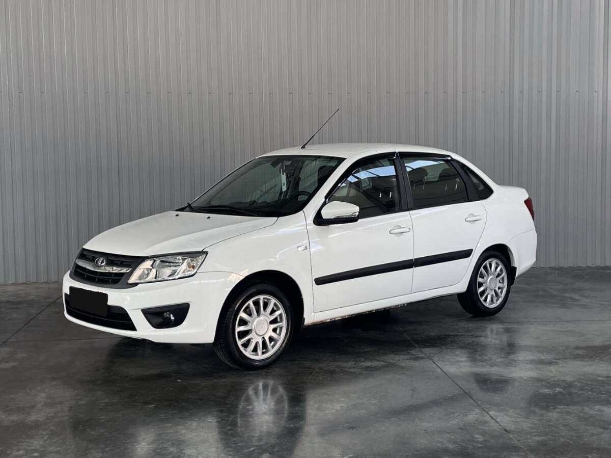 Lada (ВАЗ) Granta 2016 года с пробегом. Посмотреть фото