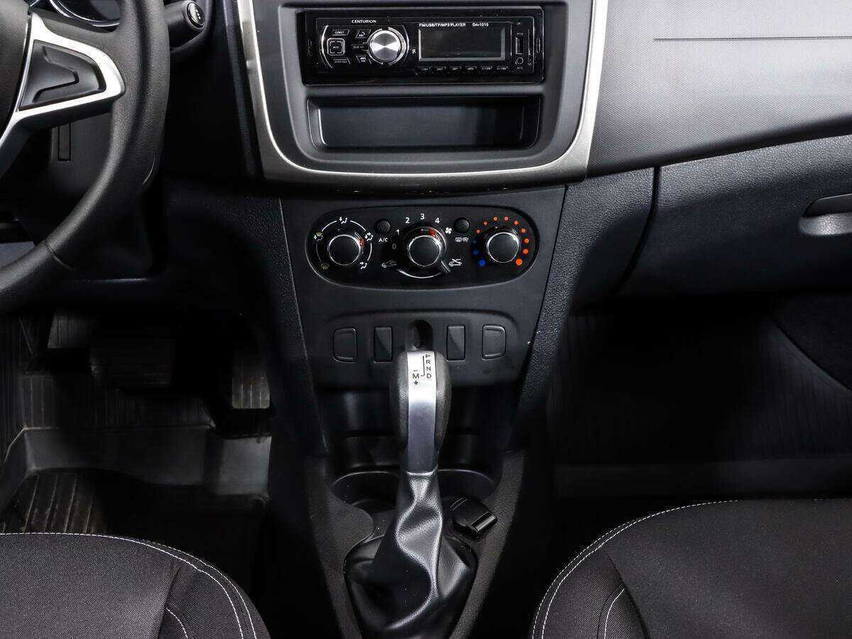 Renault Logan 2022 года с пробегом. Фото: #9