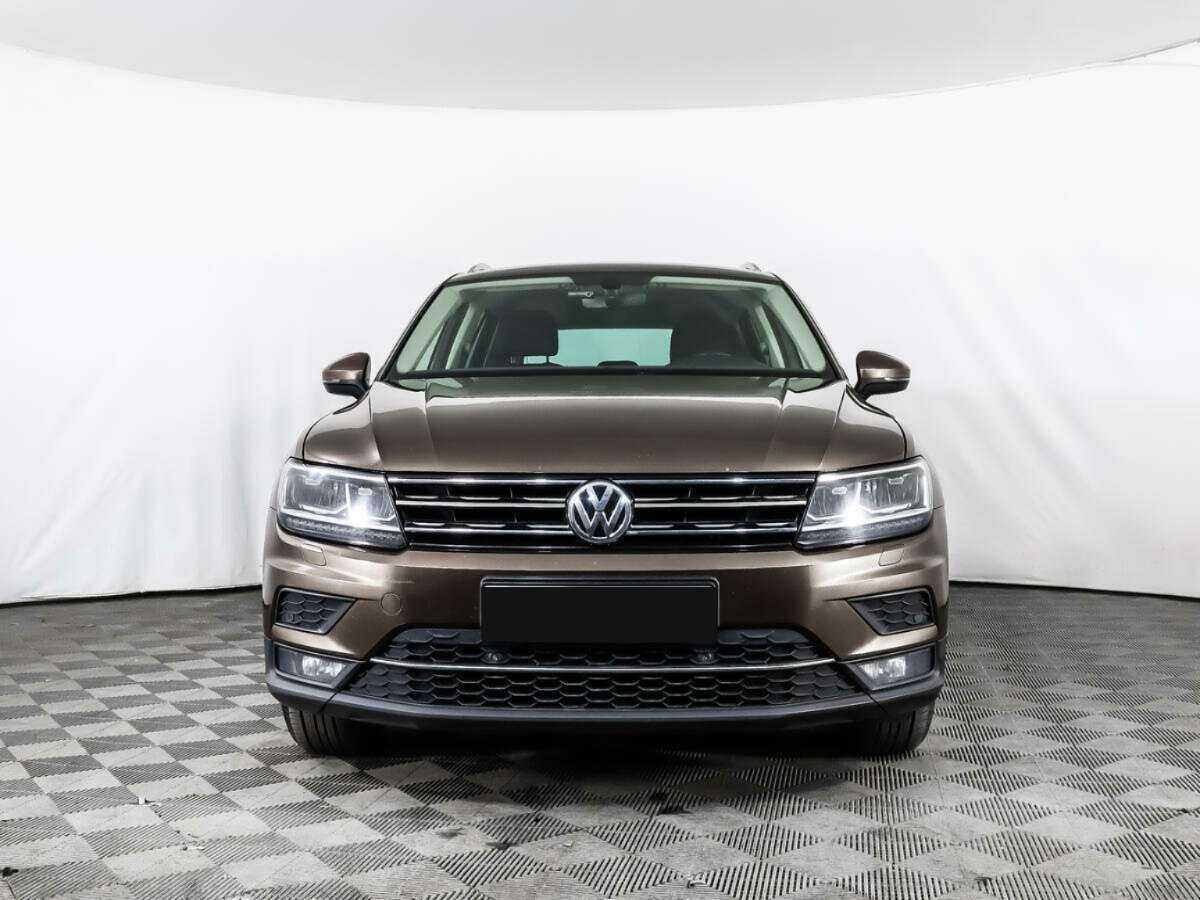 Volkswagen Tiguan 2017 года с пробегом. Фото: #1