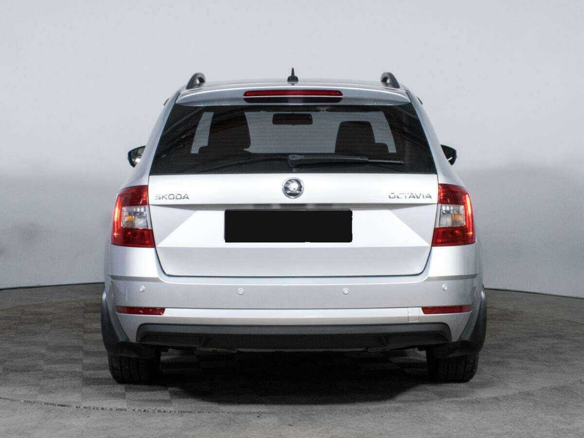 Skoda Octavia 2018 года с пробегом. Фото: #5