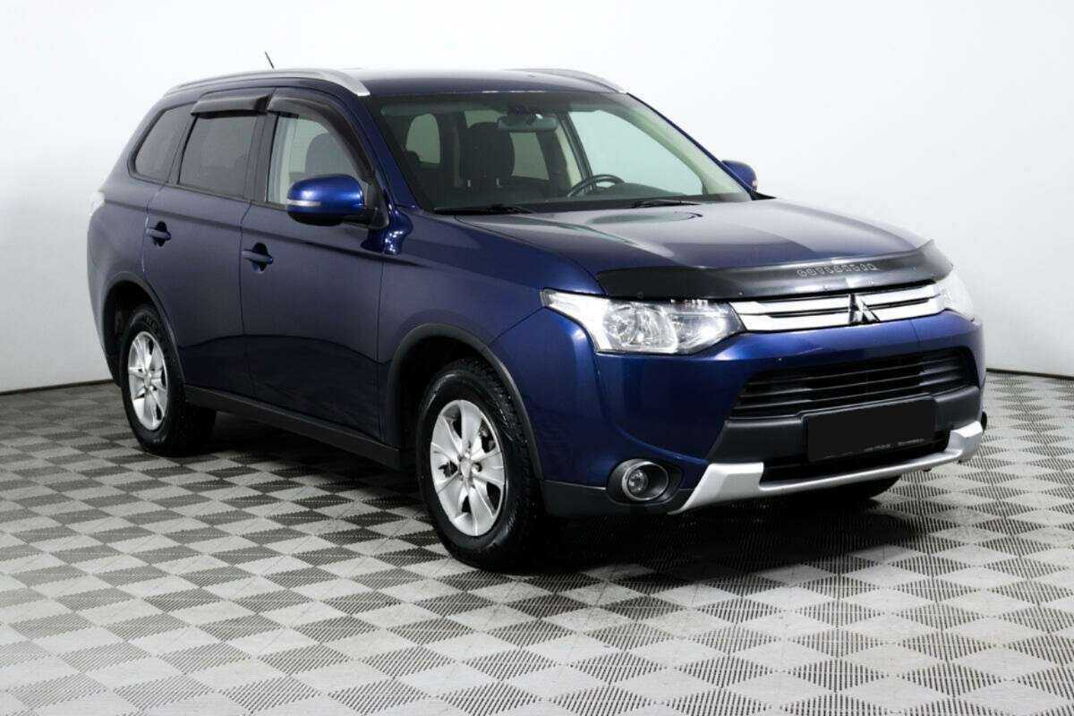 Mitsubishi Outlander 2014 года с пробегом. Фото: #2