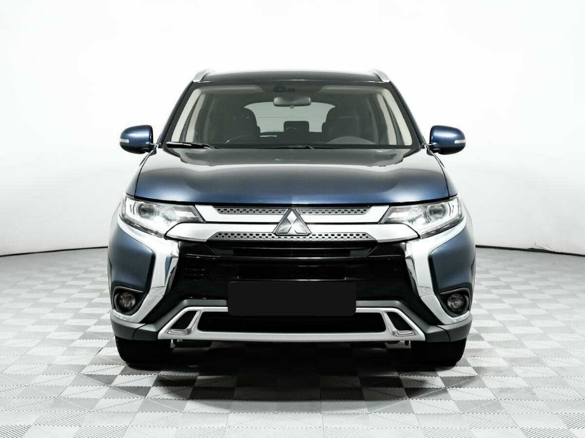 Mitsubishi Outlander 2018 года с пробегом. Фото: #1