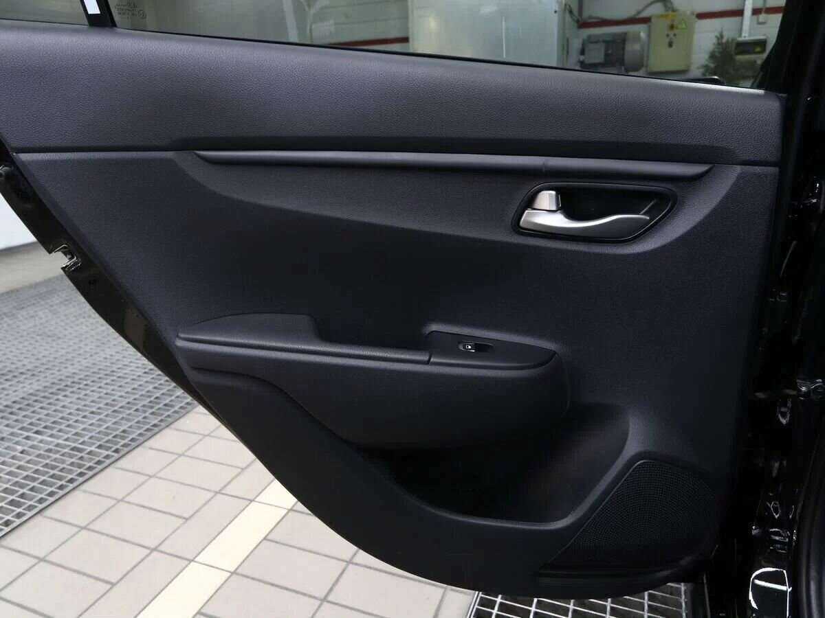 Kia Rio 2021 года с пробегом. Фото: #8