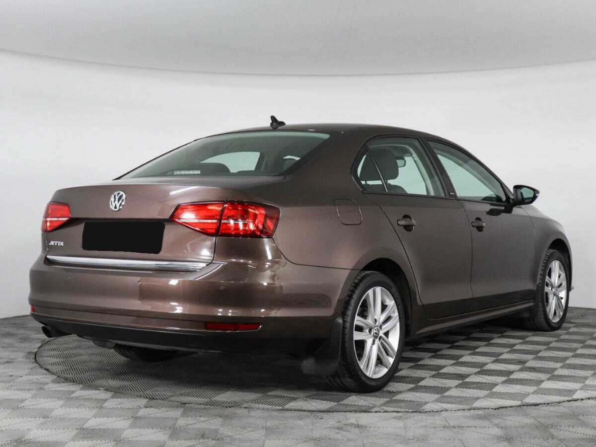 Volkswagen Jetta 2017 года с пробегом. Фото: #4