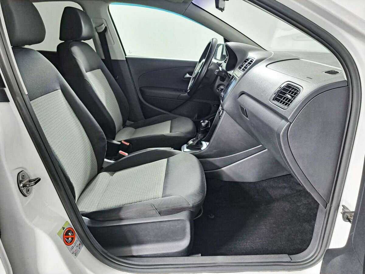 Volkswagen Polo 2012 года с пробегом. Фото: #7