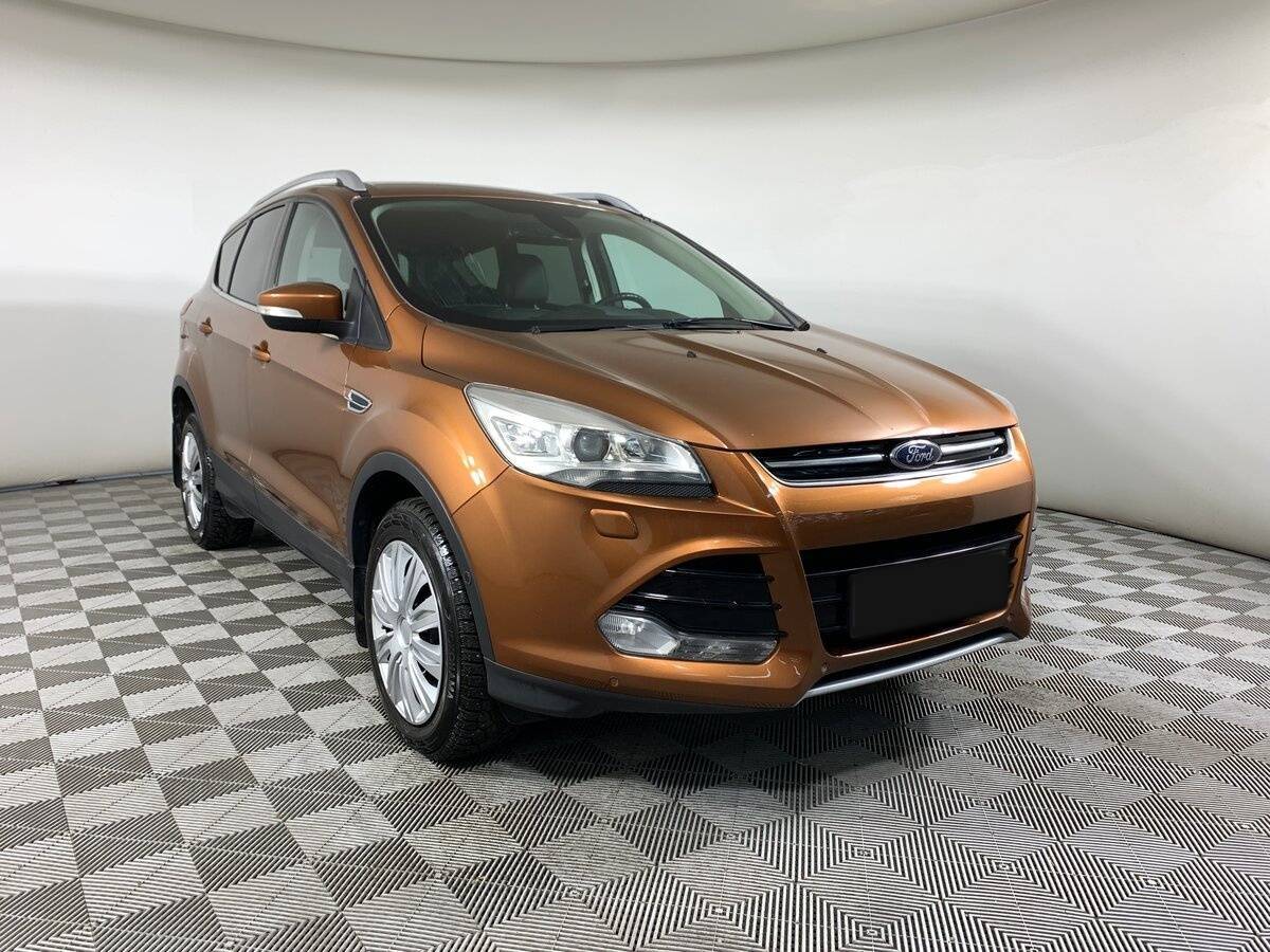 Ford Kuga 2014 года с пробегом. Фото: #2