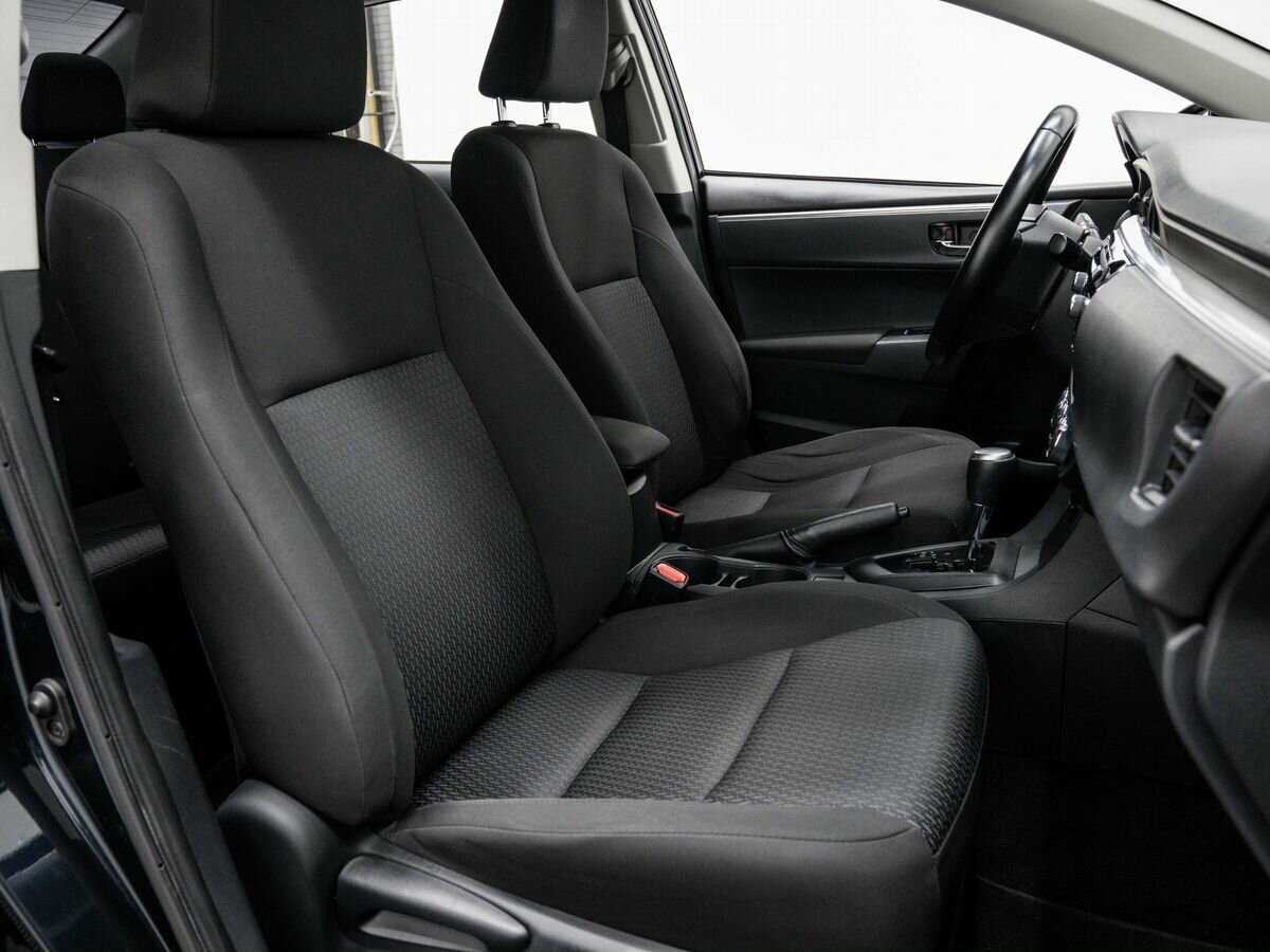 Toyota Corolla 2015 года с пробегом. Фото: #8