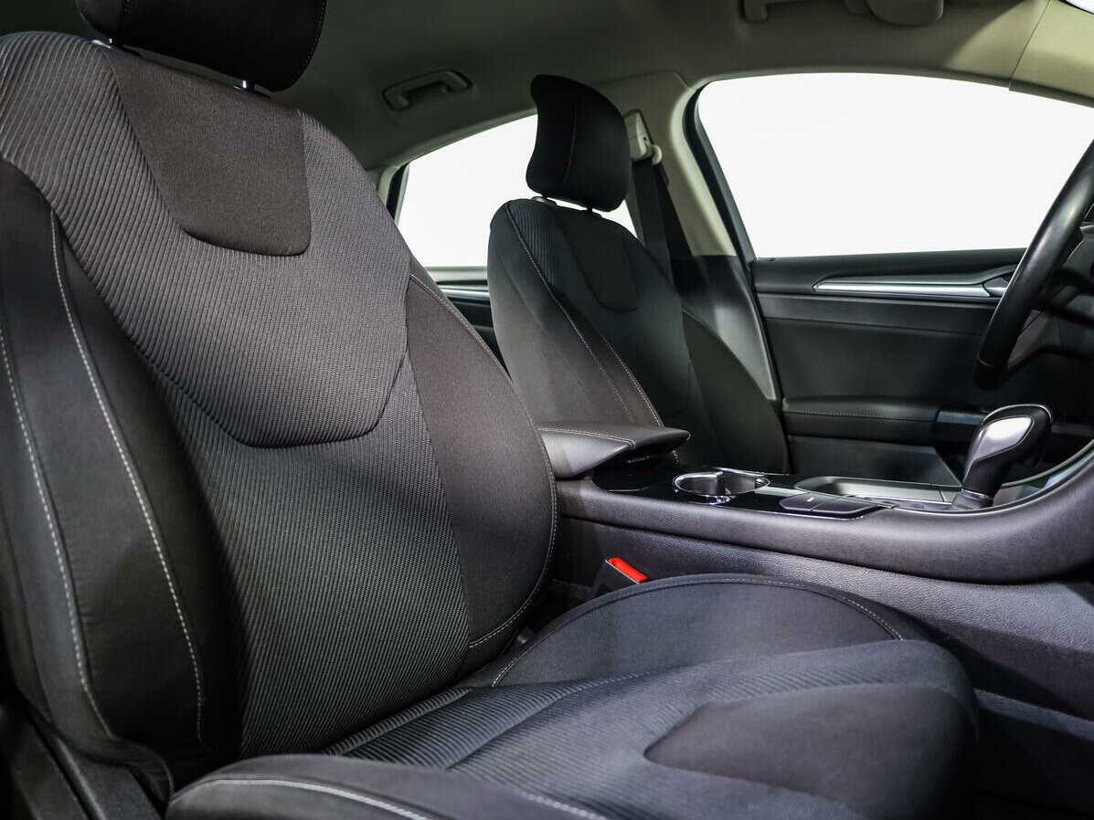 Ford Mondeo 2016 года с пробегом. Фото: #9