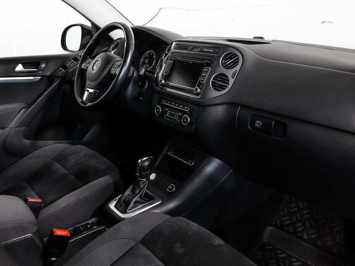 Volkswagen Tiguan 2015 года с пробегом. Фото: #11
