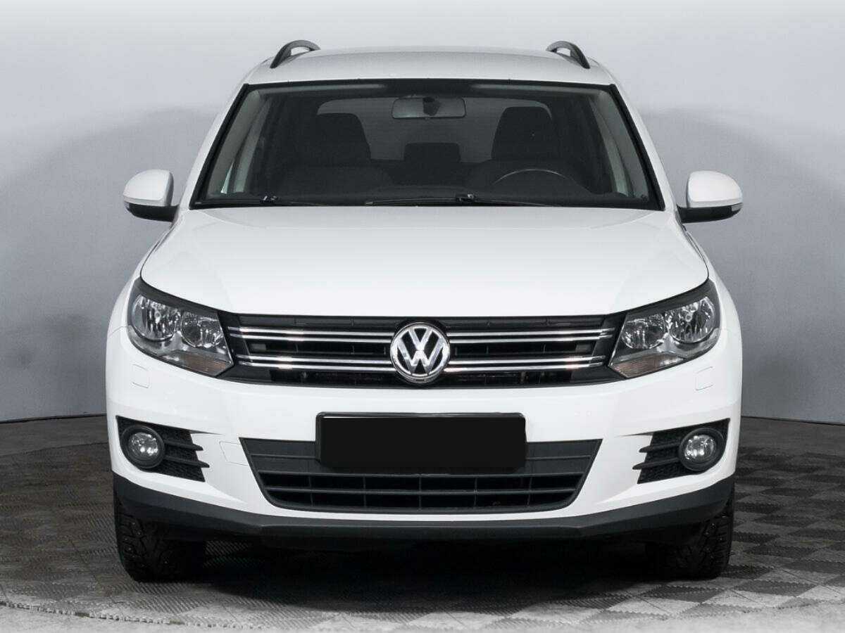 Volkswagen Tiguan 2012 года с пробегом. Фото: #1