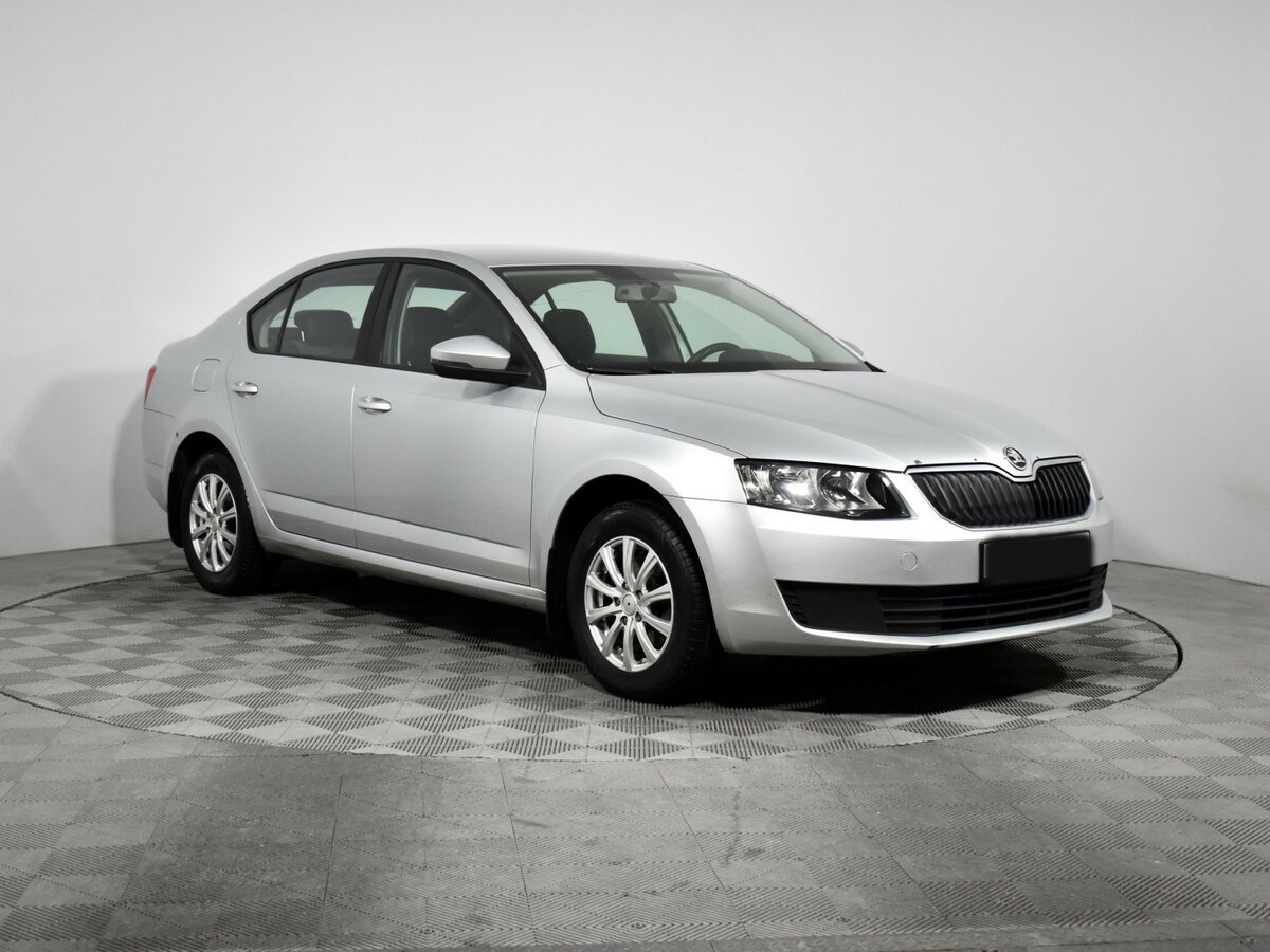 Skoda Octavia 2015 года с пробегом. Фото: #2