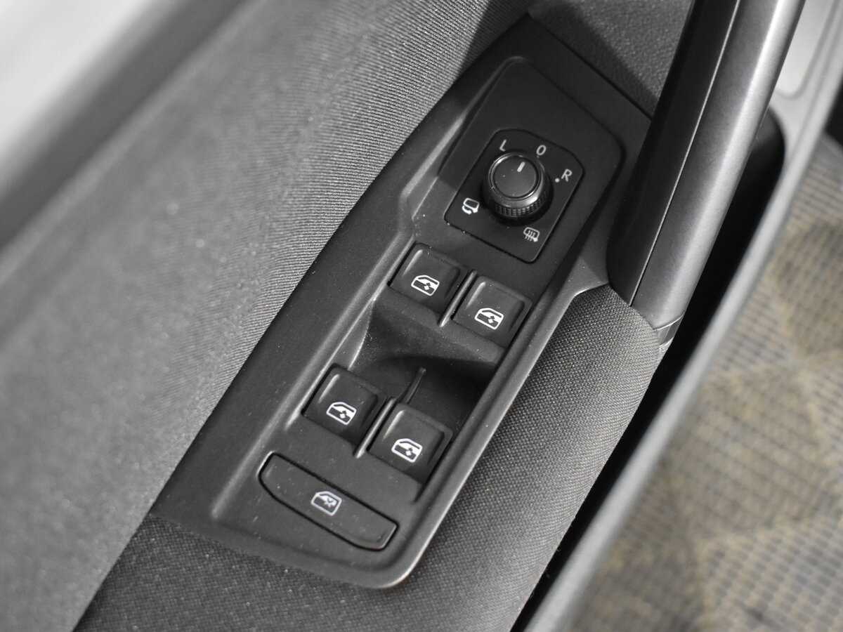 Volkswagen Tiguan 2018 года с пробегом. Фото: #9