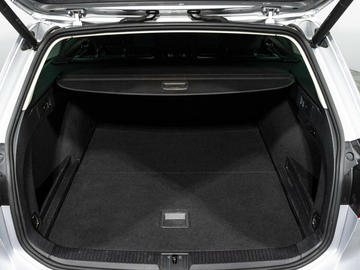 Volkswagen Passat 2017 года с пробегом. Фото: #20