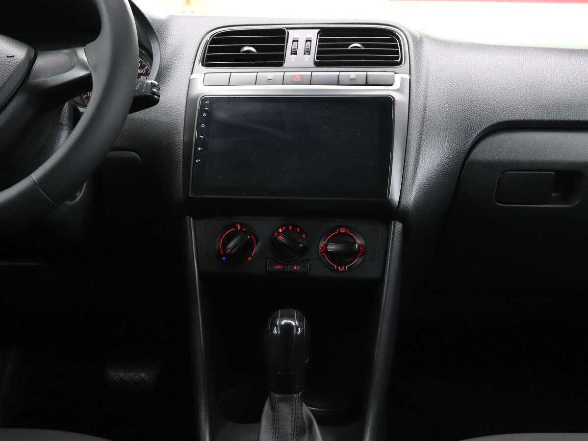 Volkswagen Polo 2017 года с пробегом. Фото: #16