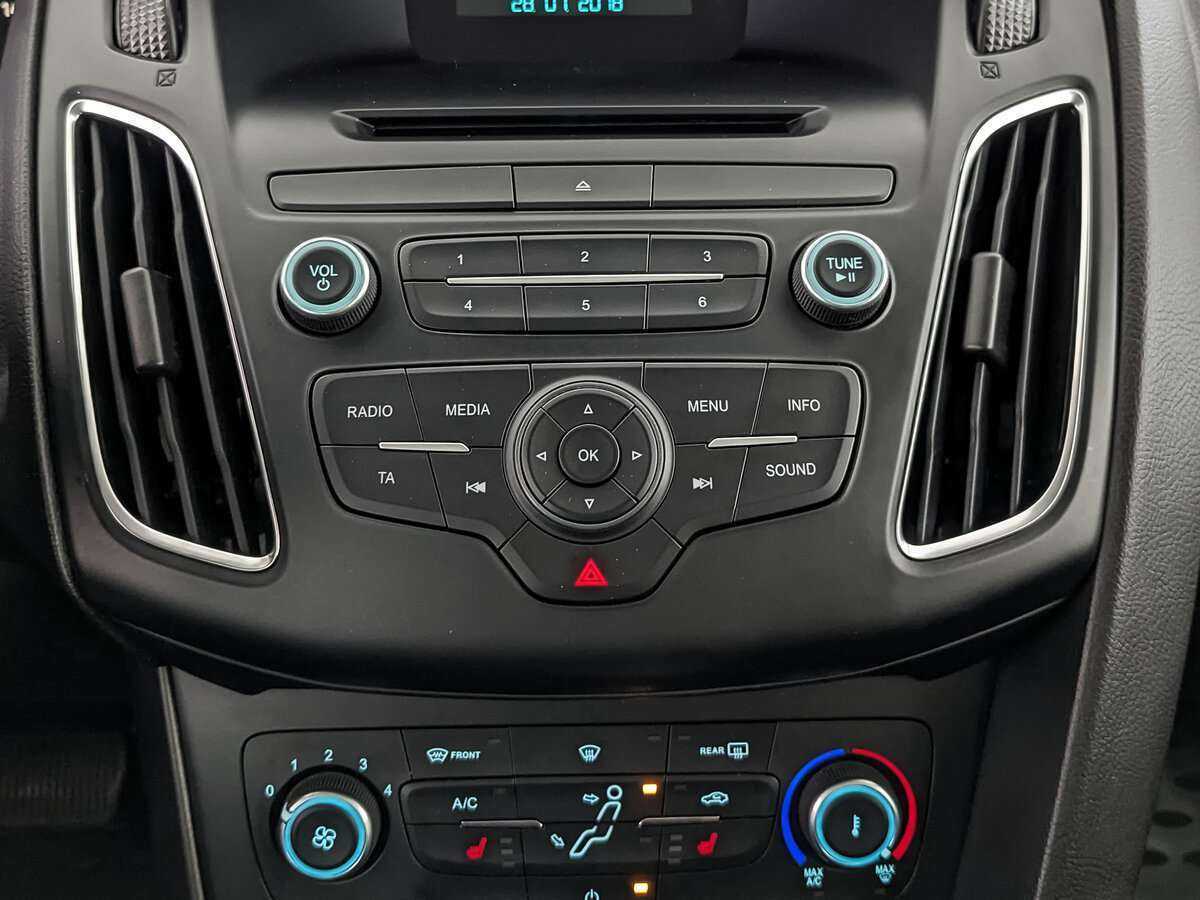 Ford Focus 2018 года с пробегом. Фото: #12