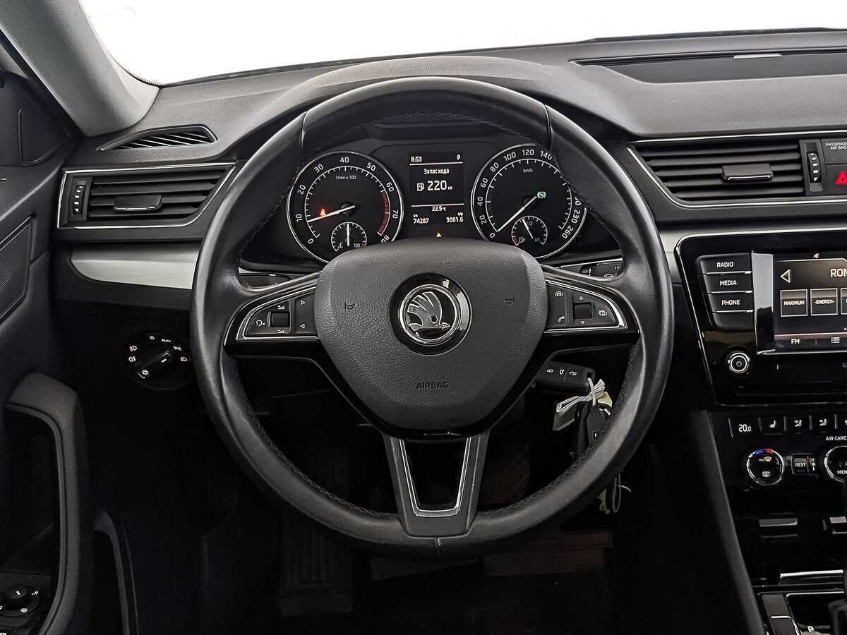 Skoda Superb 2017 года с пробегом. Фото: #21