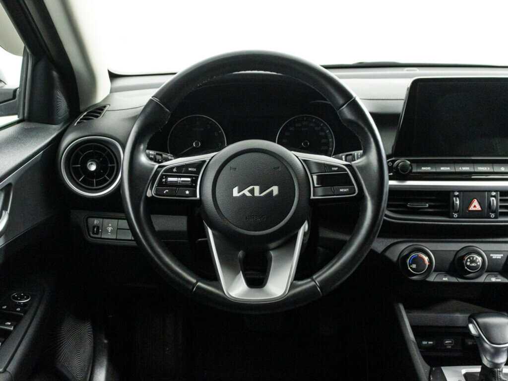 Kia Cerato 2022 года с пробегом. Фото: #18