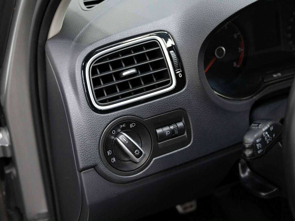 Volkswagen Polo 2018 года с пробегом. Фото: #19