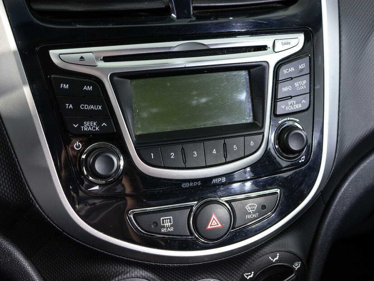 Hyundai Solaris 2014 года с пробегом. Фото: #17