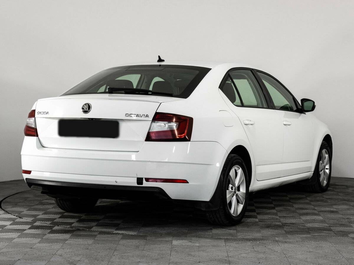 Skoda Octavia 2017 года с пробегом. Фото: #3