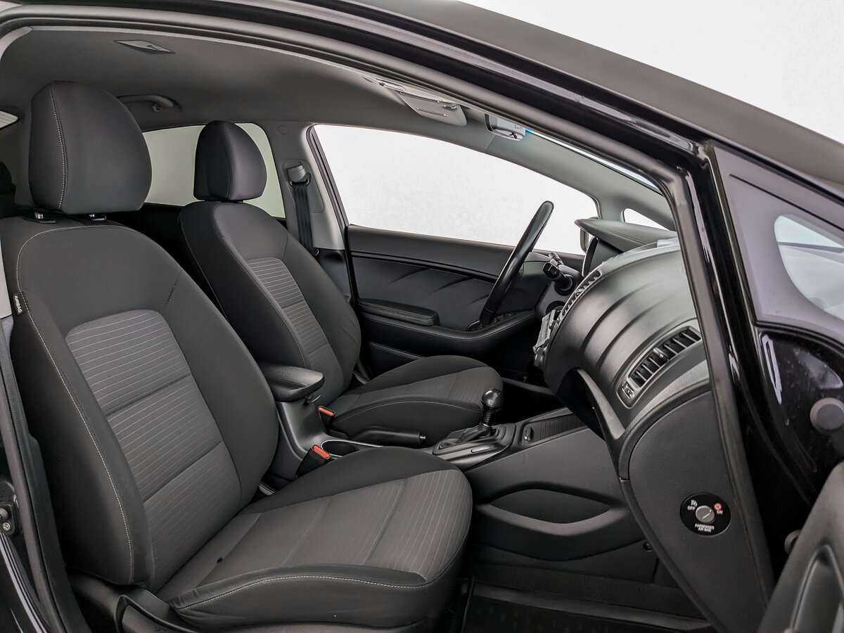 Kia Cerato 2015 года с пробегом. Фото: #18