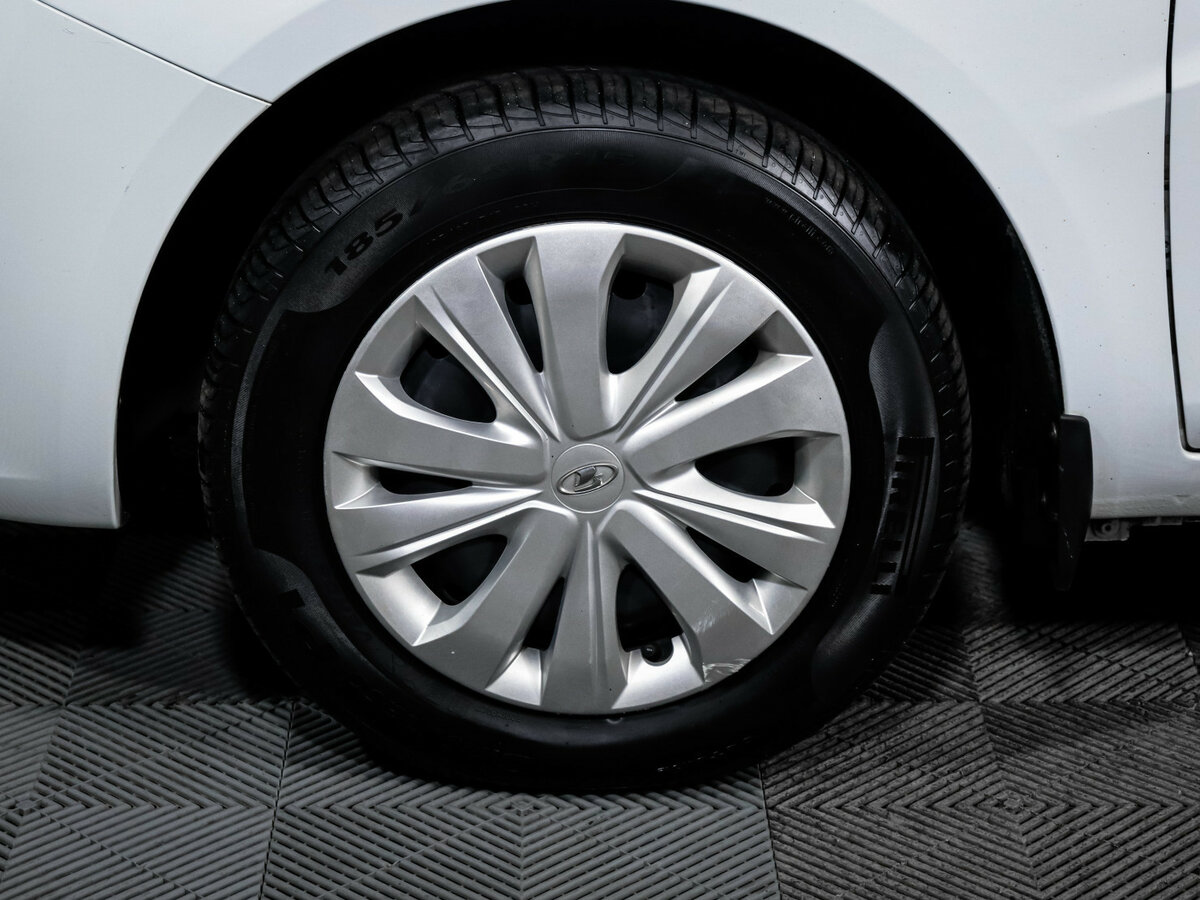 Lada (ВАЗ) Vesta 2023 года с пробегом. Фото: #11