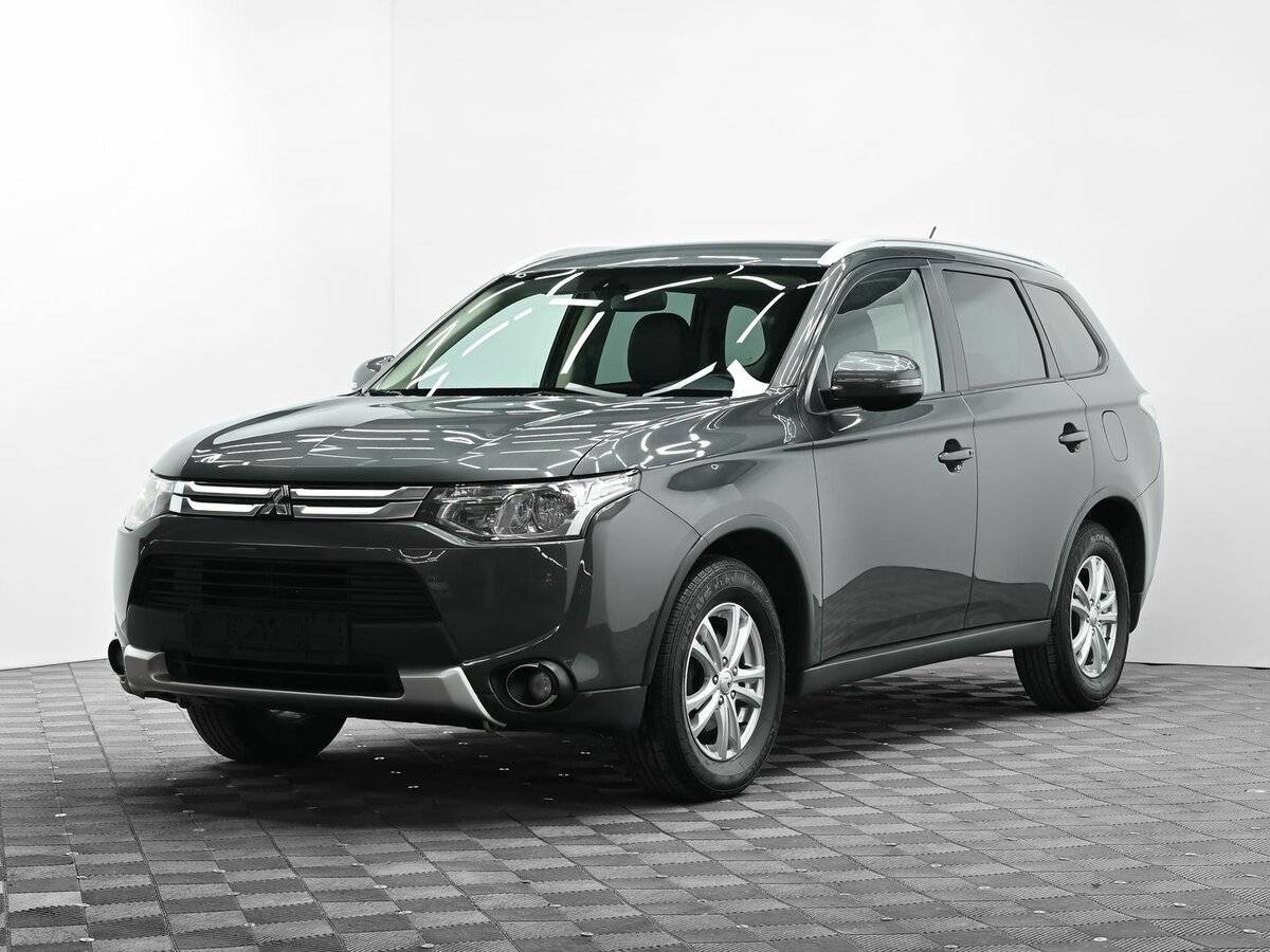 Mitsubishi Outlander 2014 года с пробегом. Фото: #0