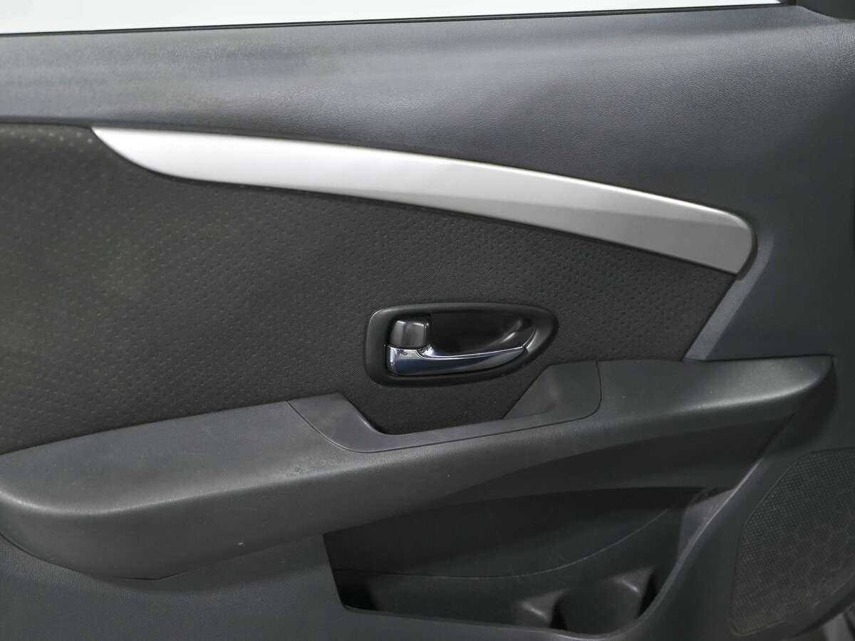 Nissan Almera 2018 года с пробегом. Фото: #11