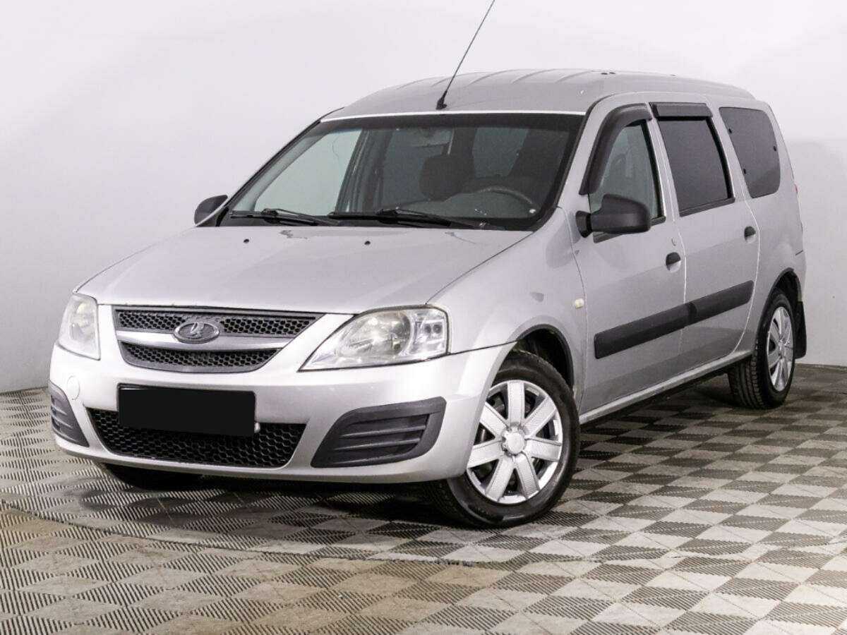 Lada (ВАЗ) Largus 2015 года с пробегом. Посмотреть фото