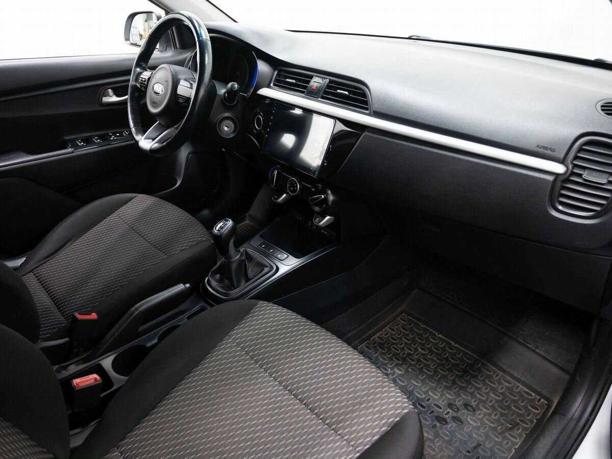 Kia Rio 2018 года с пробегом. Фото: #10