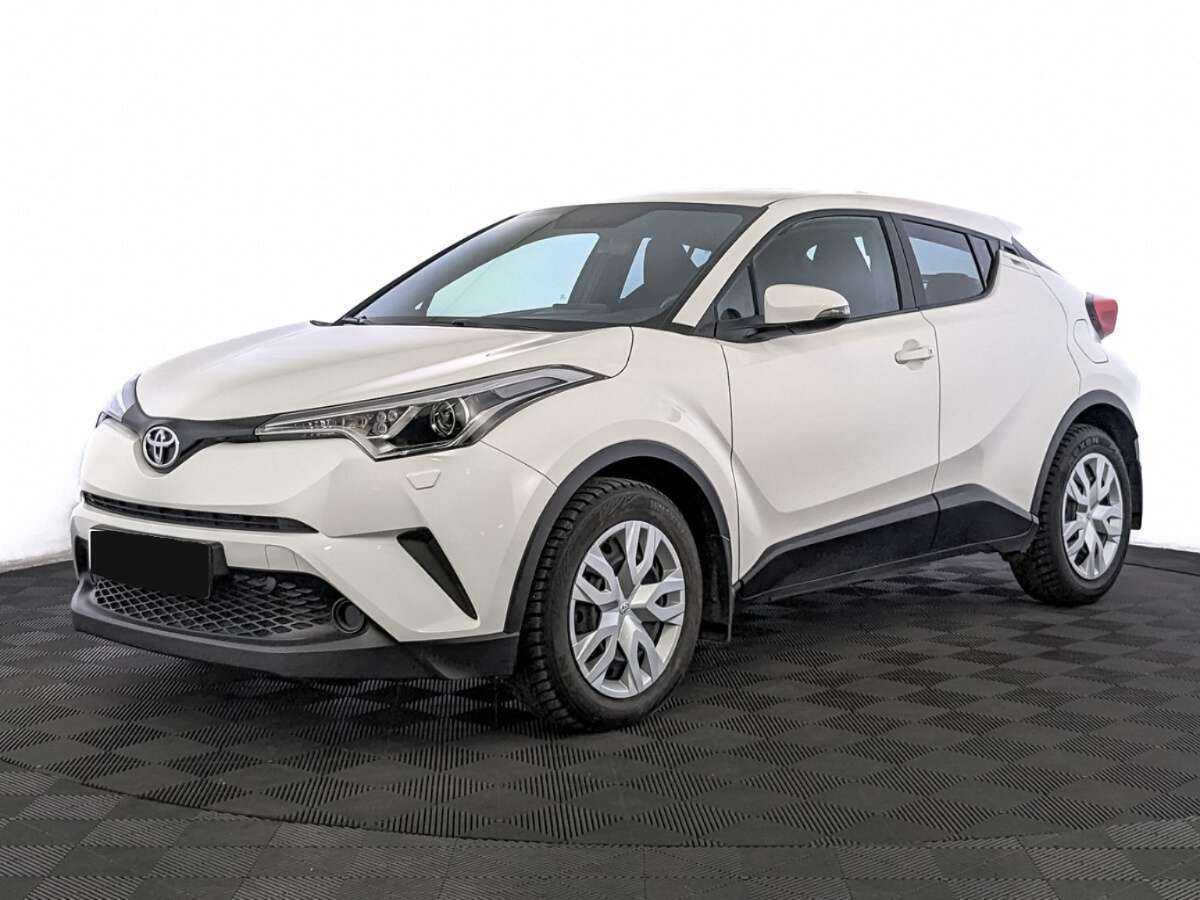 Toyota C-HR 2019 года с пробегом. Фото: #0