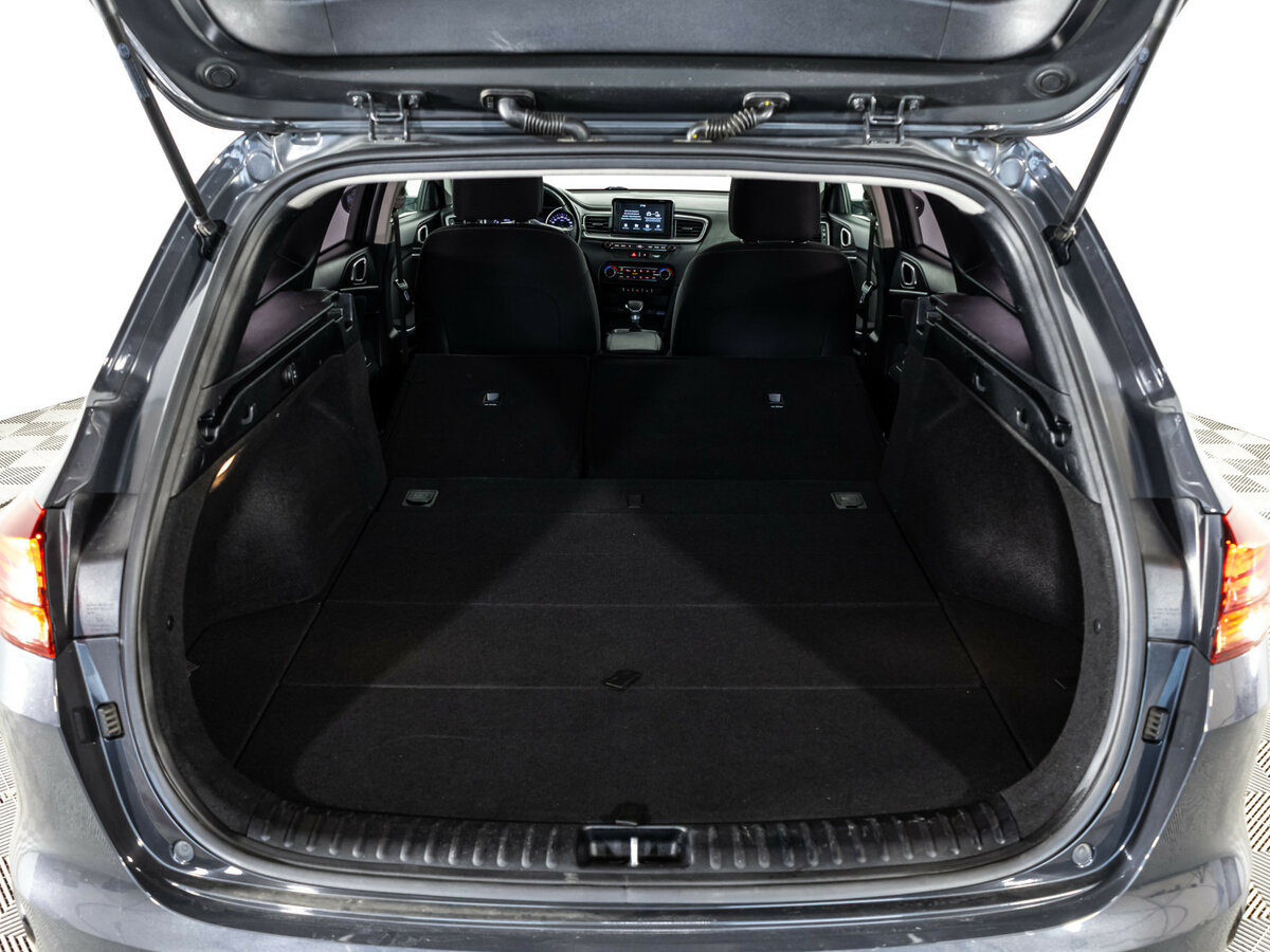 Kia Ceed 2019 года с пробегом. Фото: #19