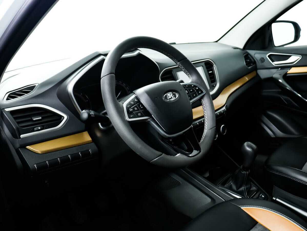 Lada (ВАЗ) Vesta 2023 года с пробегом. Фото: #12