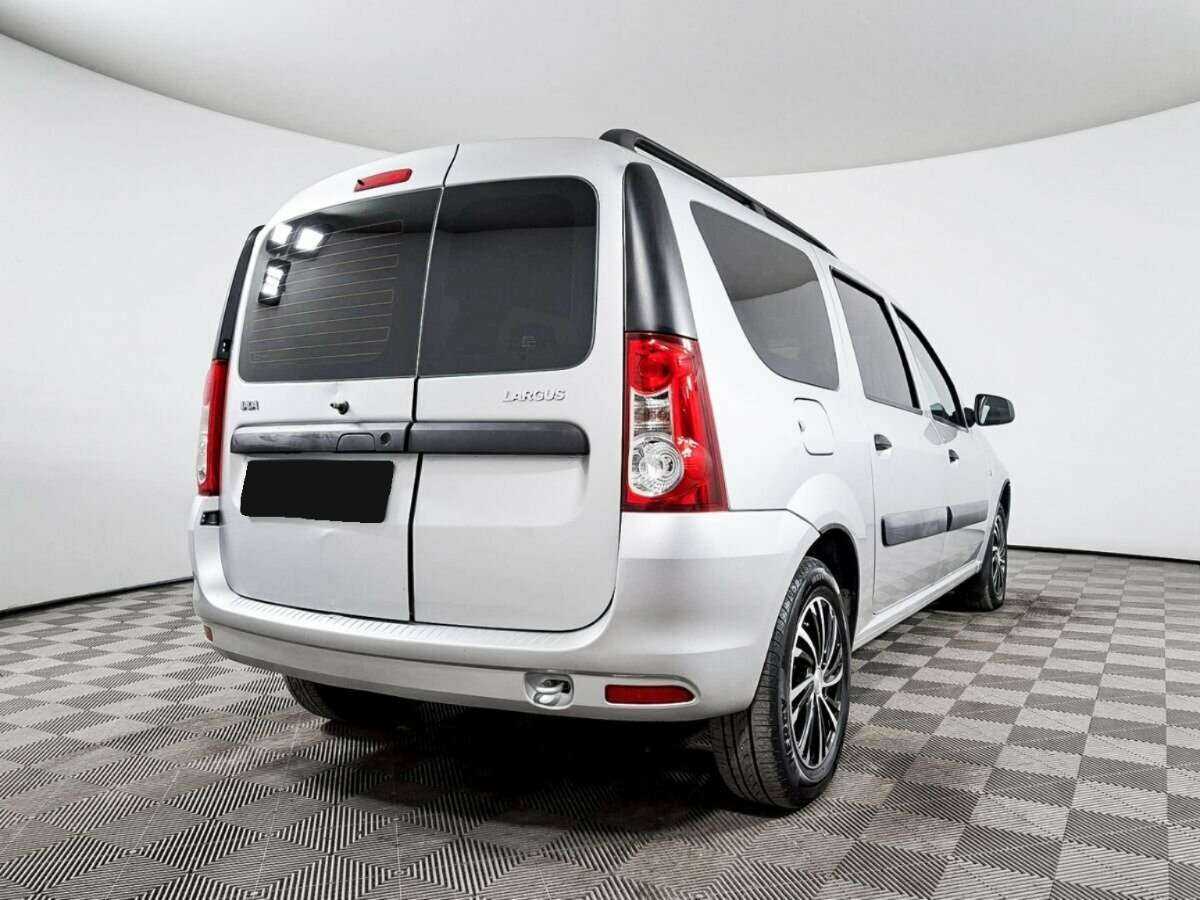 Lada (ВАЗ) Largus 2019 года с пробегом. Фото: #4