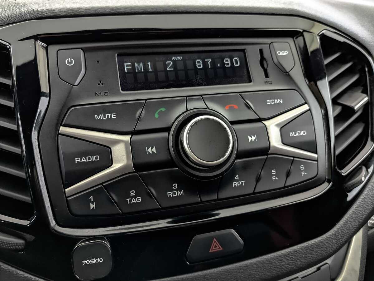 Lada (ВАЗ) Vesta 2019 года с пробегом. Фото: #22