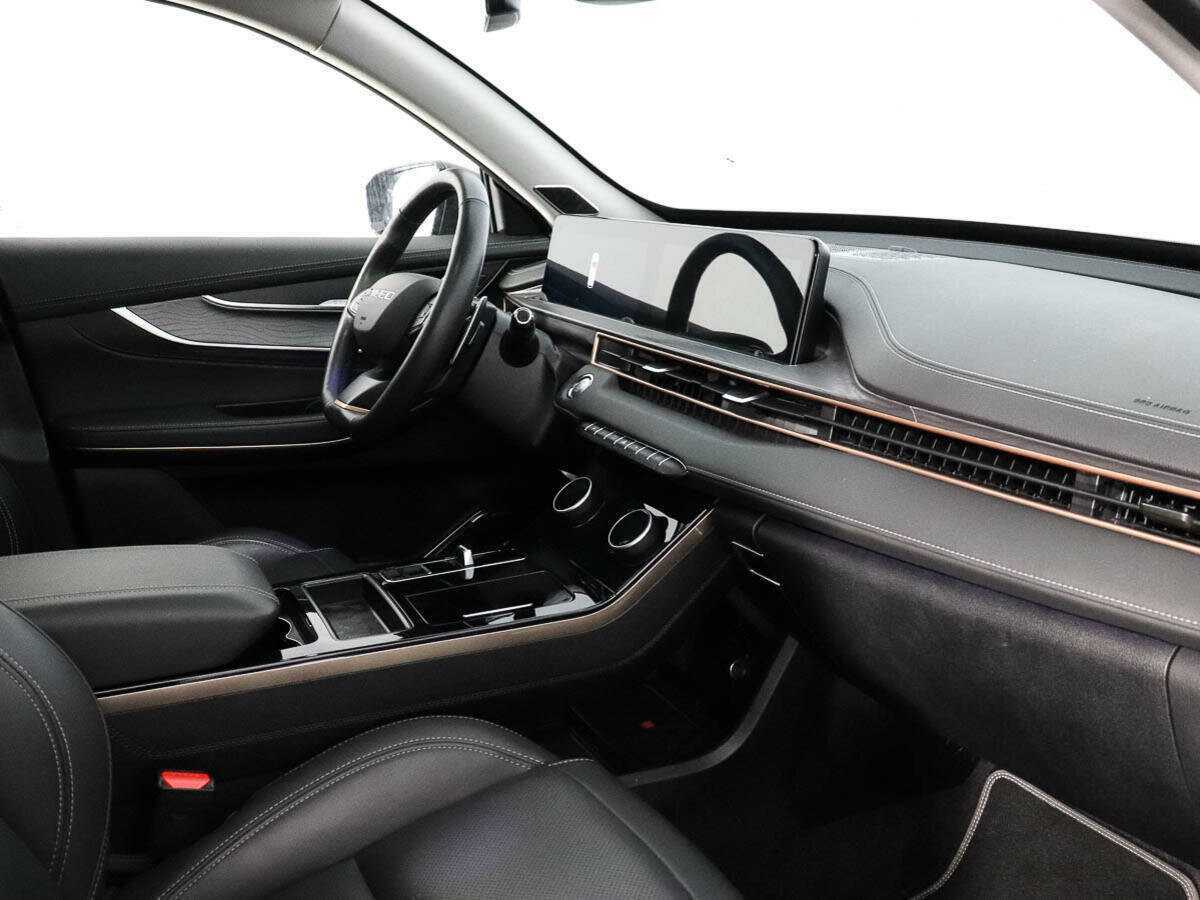 EXEED LX 2022 года с пробегом. Фото: #8