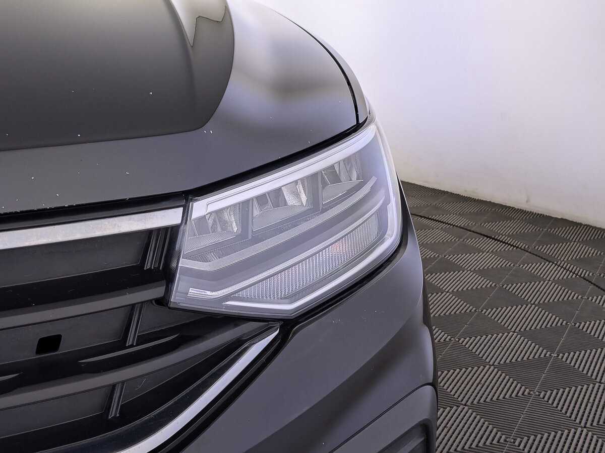 Volkswagen Tiguan 2021 года с пробегом. Фото: #10