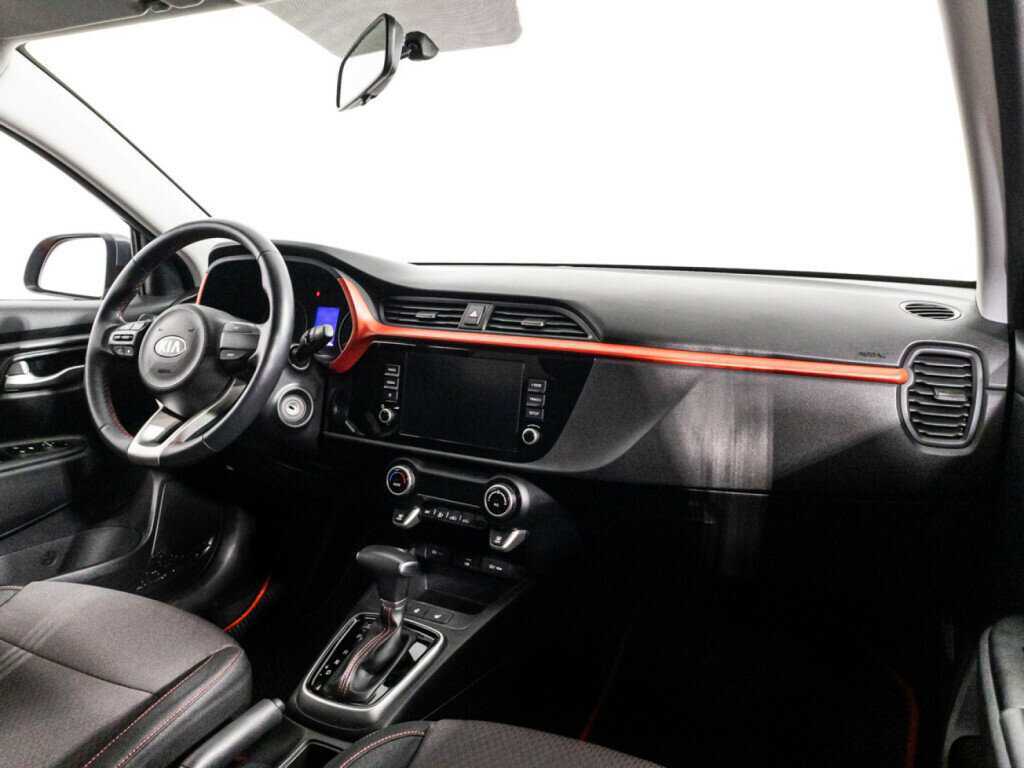 Kia Rio 2021 года с пробегом. Фото: #8