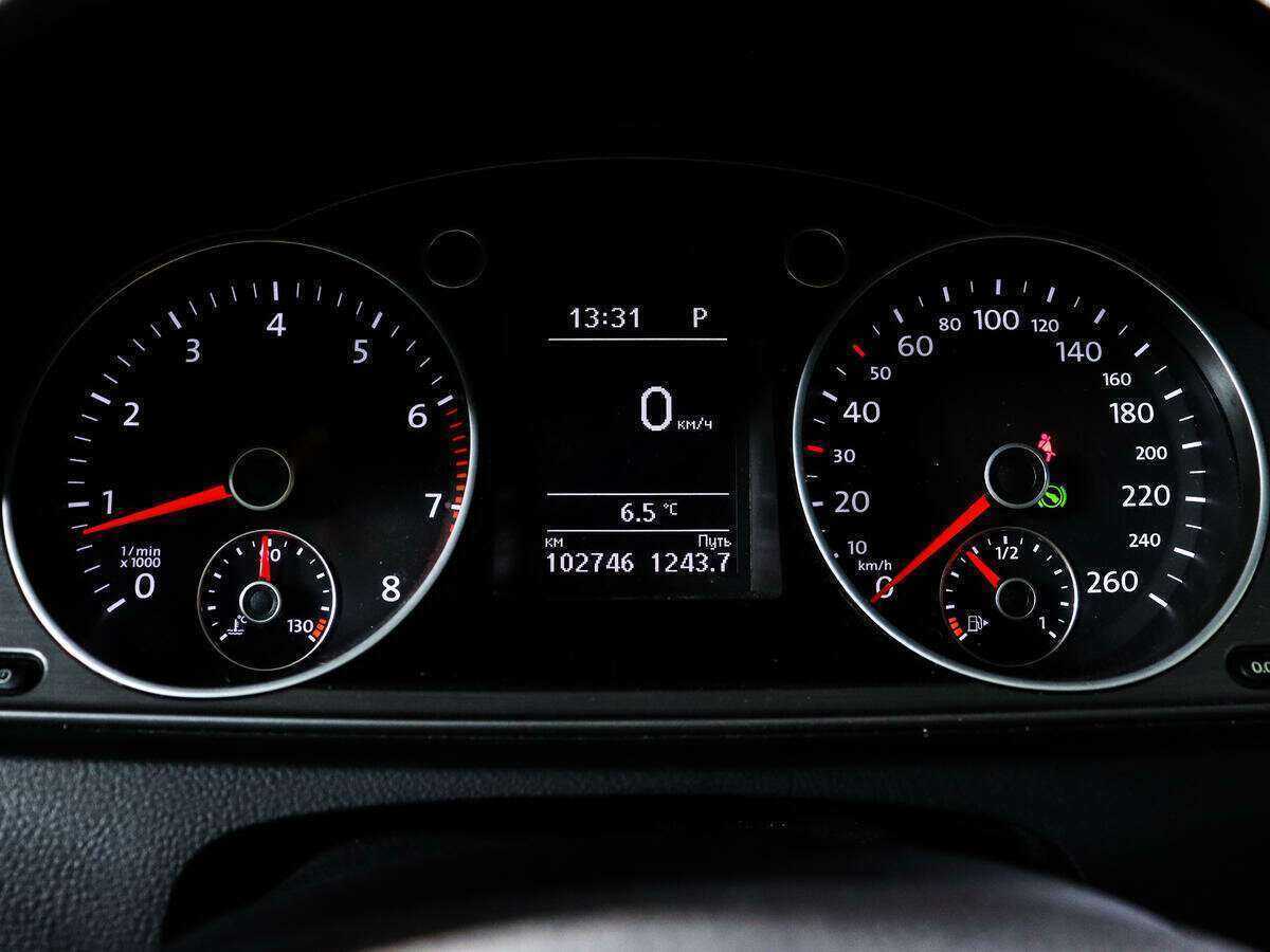 Volkswagen Passat 2014 года с пробегом. Фото: #8