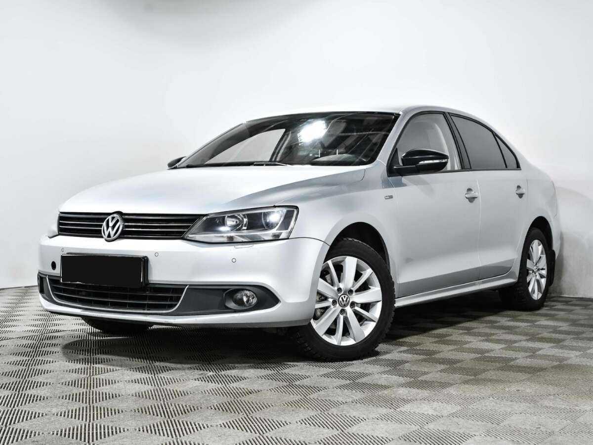 Volkswagen Jetta 2013 года с пробегом. Посмотреть фото