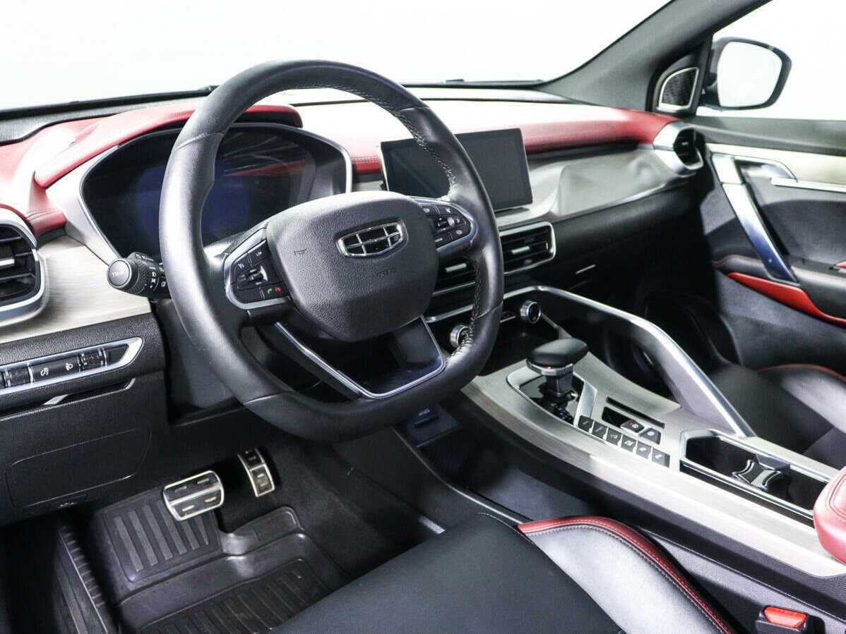 Geely Coolray 2023 года с пробегом. Фото: #11