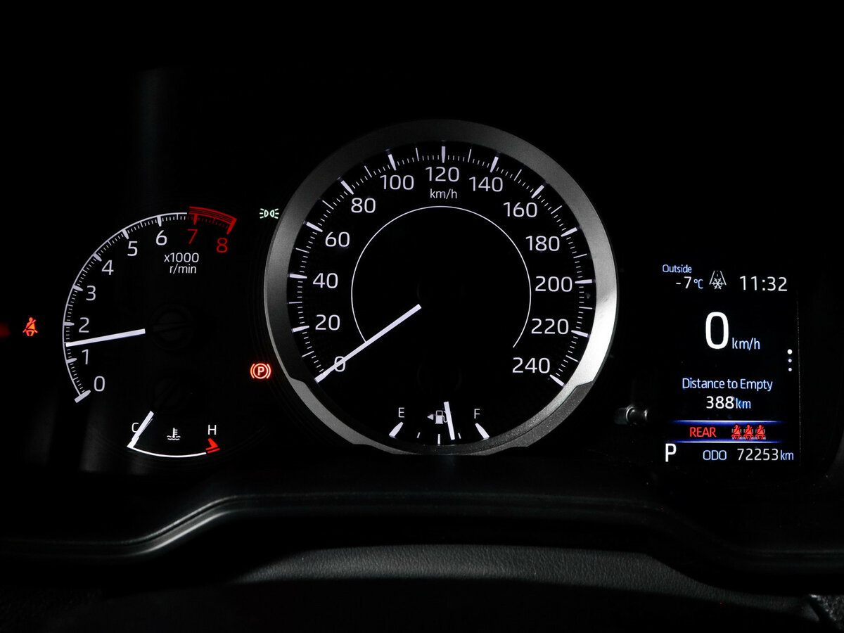 Toyota Corolla 2021 года с пробегом. Фото: #8