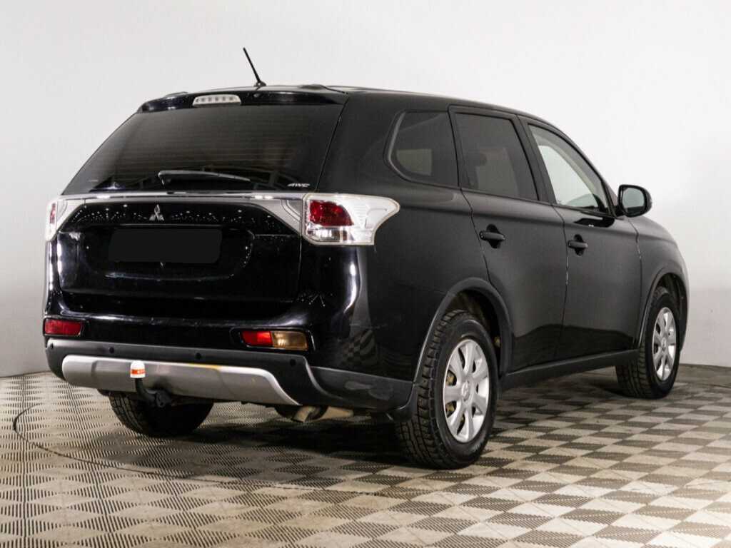 Mitsubishi Outlander 2014 года с пробегом. Фото: #3