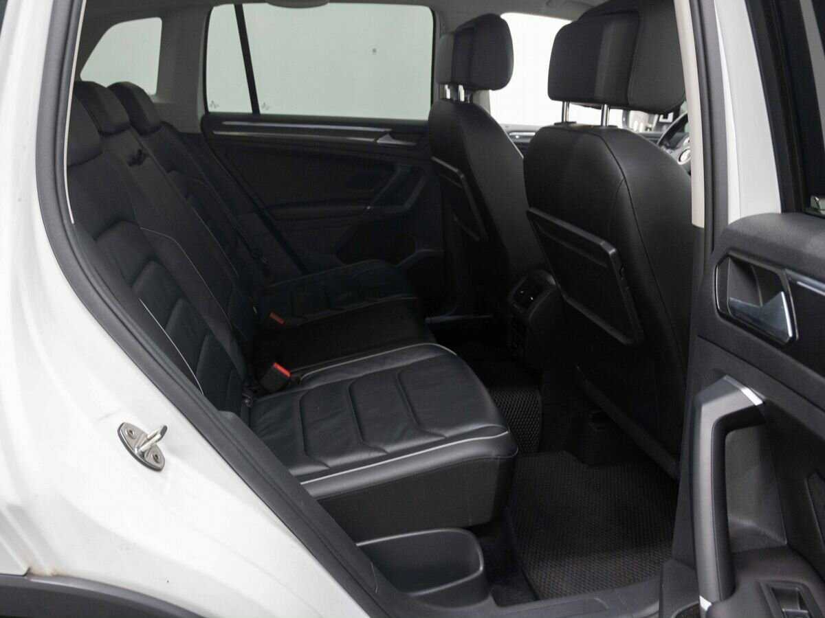 Volkswagen Tiguan 2018 года с пробегом. Фото: #10