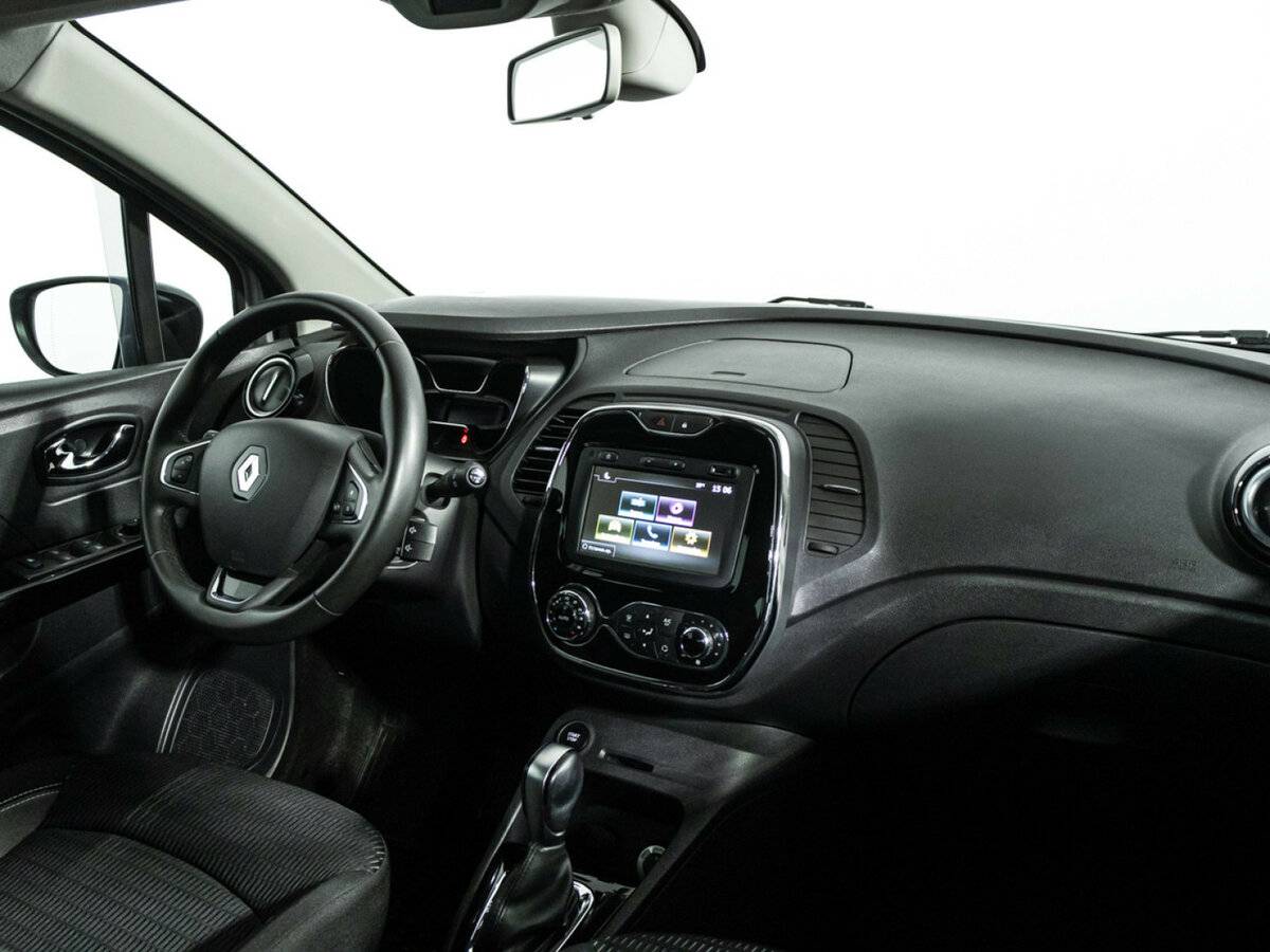 Renault Kaptur 2017 года с пробегом. Фото: #6