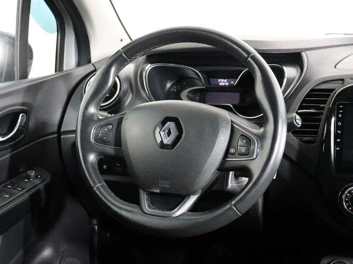 Renault Kaptur 2017 года с пробегом. Фото: #11