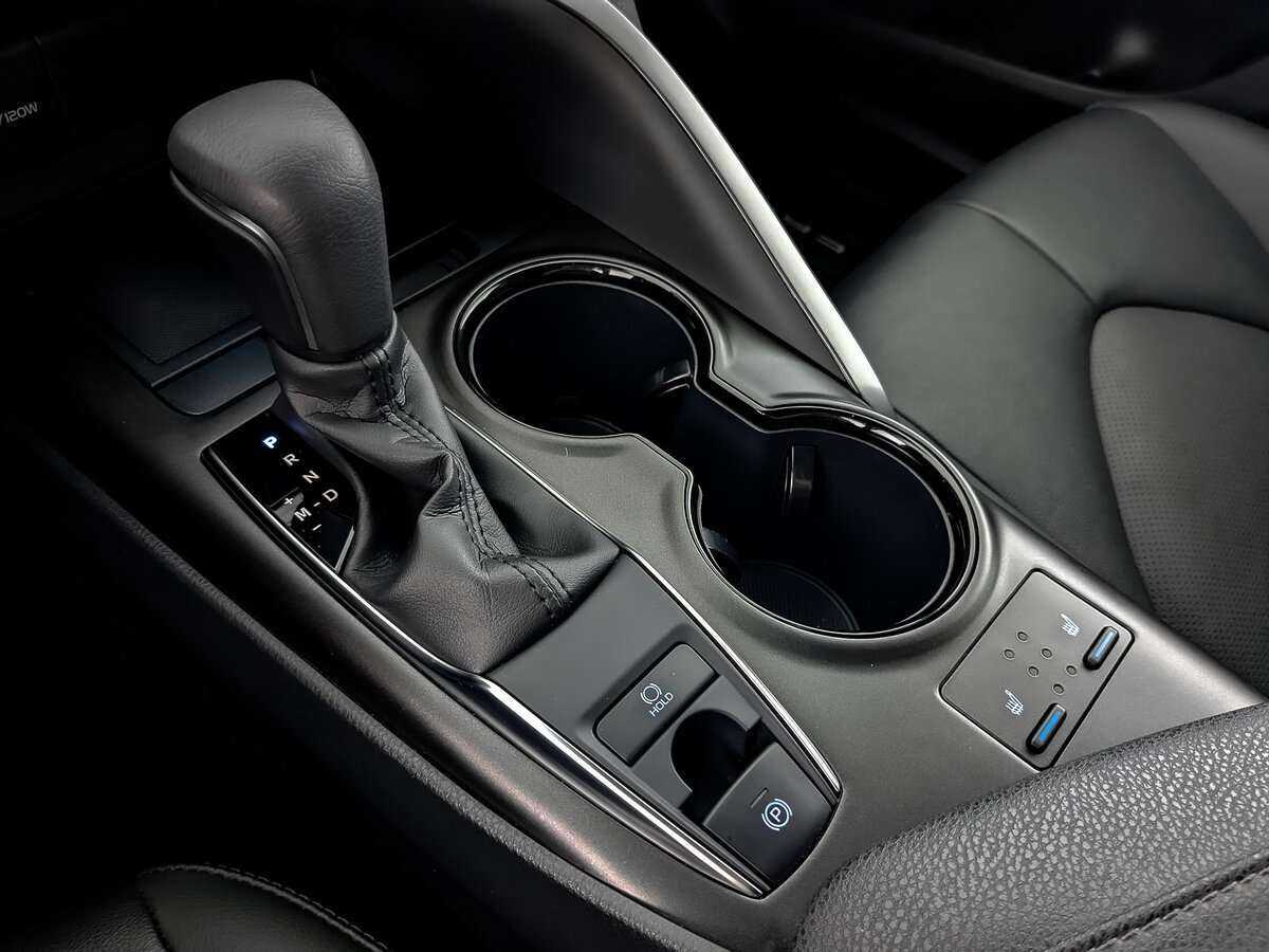 Toyota Camry 2022 года с пробегом. Фото: #22