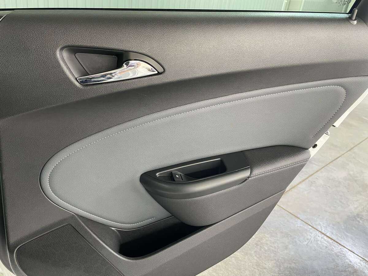 Opel Astra 2014 года с пробегом. Фото: #22